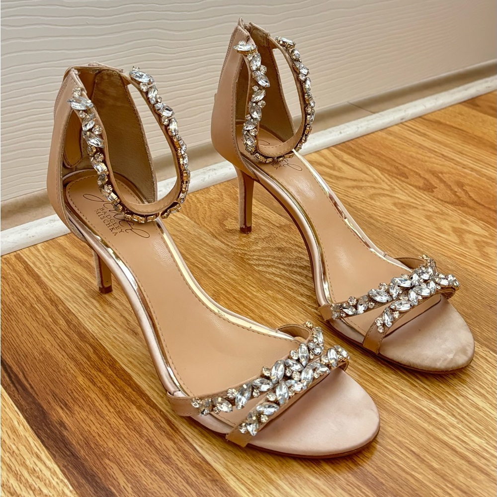 Badgley Mischka Nude Heels with Sparkling Rhinestones